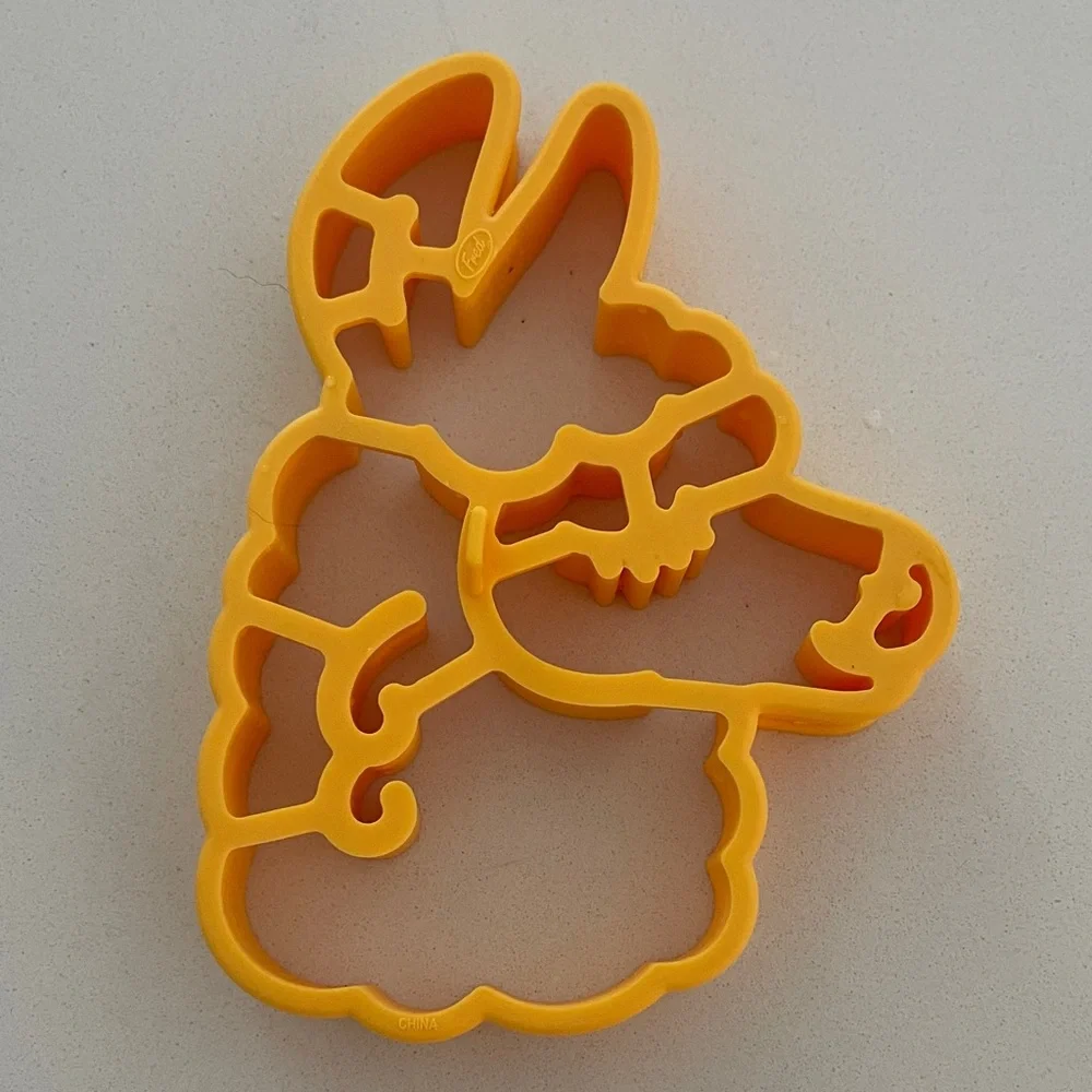 Crack a smile silicone pancake mold no box included never used